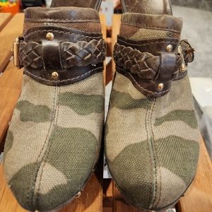 Michael Kors camouflage clogs. Size 8, 5" heel. Great condition